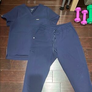 Jaanuu Navy Scrub Set